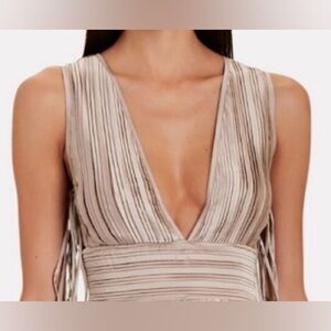 NWOT Bardot top size 4